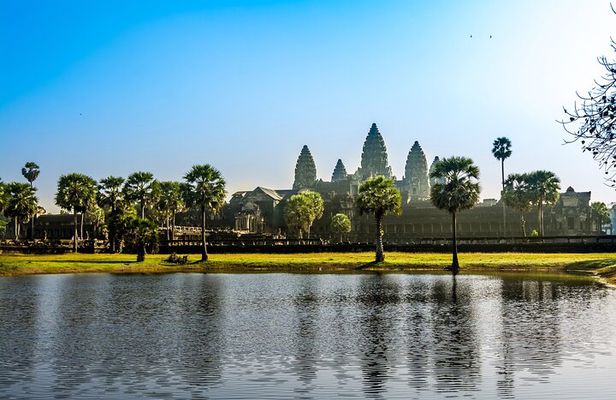 7 Hours Private Angkor Ultimate Tour in Cambodia