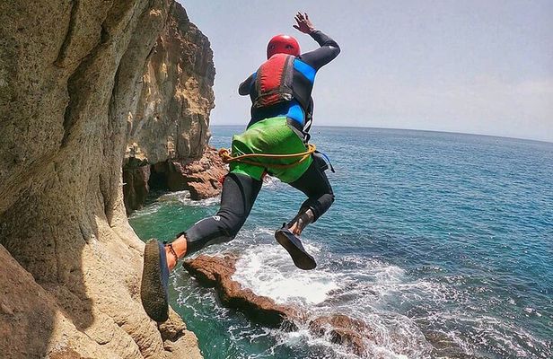 Coasteering experience in Gran Canaria