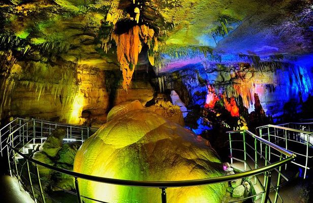 Private tour: Prometheus, Sataplia Caves Bagrati, Gelati