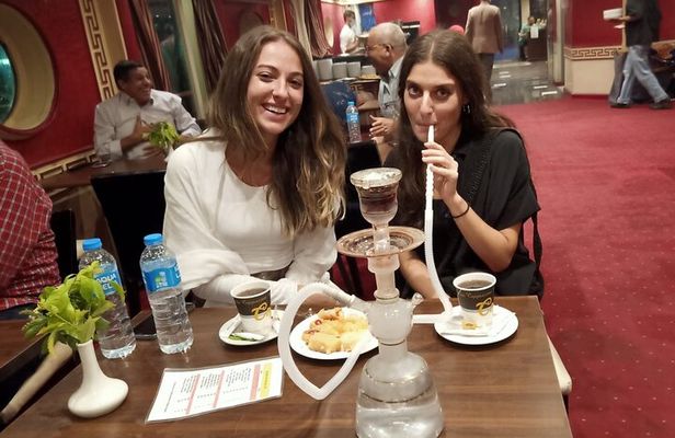 2-hours night dinner cruise show : Eat , Dance and Sing