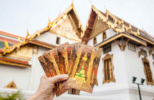 Grand Palace, Wat Phra Kaew, Wat Pho and Wat Arun Walking Tour From Bangkok