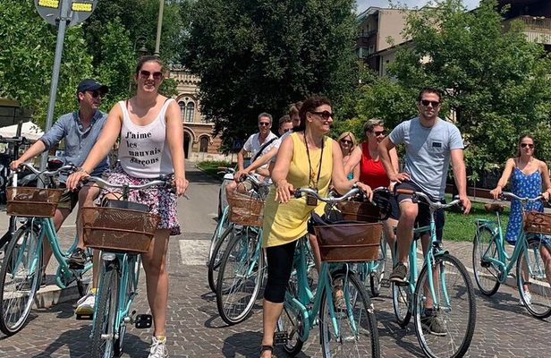 Highlights and hidden gems Verona Bike Tour