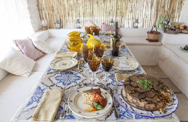Dining Experience at a local's Home in Impruneta with Show Cooking
