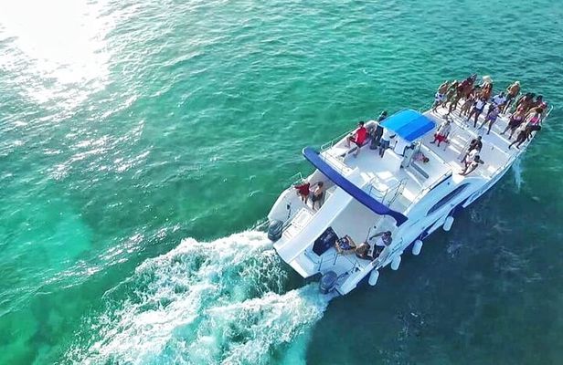 Catamaran Boat Cruise up 10 People