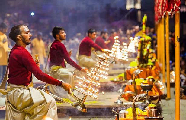 6 Days Tour of Ganges in Varanasi with Golden Triangle - Spirituality in India
