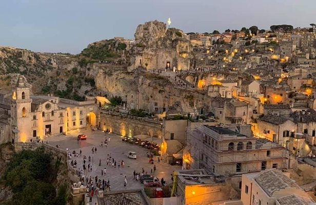 English Matera Tour included entrances Cave House and RockChurch.