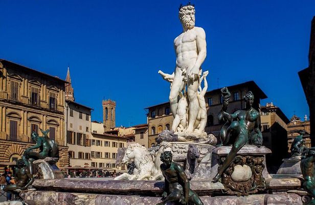 Florence in one day with a localGuide: David-City walk-Uffizi