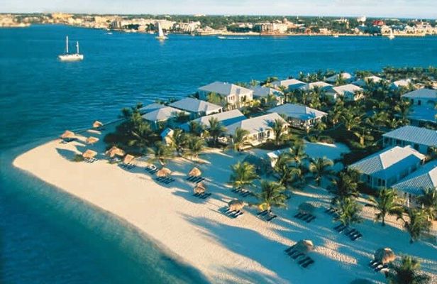 Small Group Fort Lauderdale&Palm Beach Day Tour from Miami FL