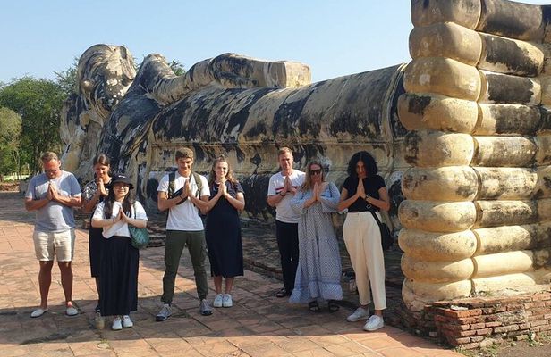Small Group Tour to Ayutthaya Temples from Bangkok with Lunch
