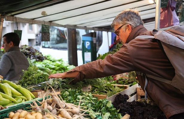 Paris French Cuisine Small Group Cooking Class with Lunch