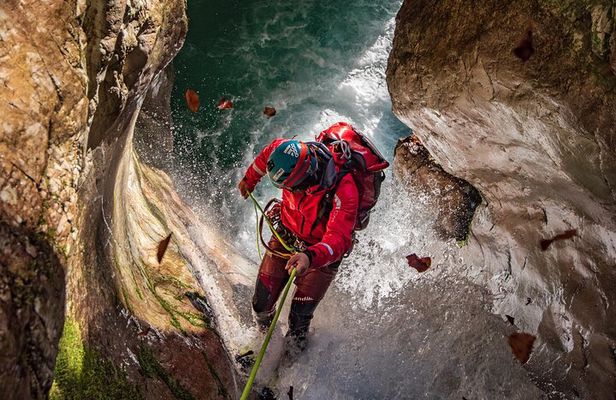 Private Half Day Canyoning Tour in Gordona
