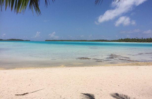 Blue Lagoon - PRIVATE ISLAND Pink sand beach and wildlife reserve