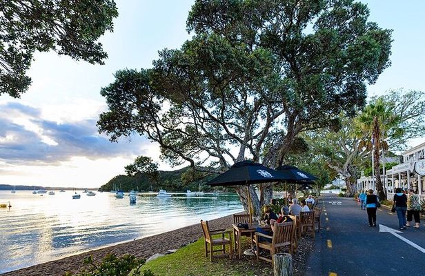 Ultimate Bay Experience (inc Russell by ferry)2.5 Hr (min 2)
