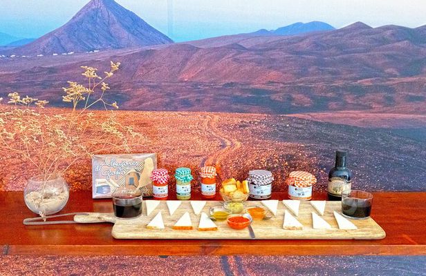 Cheese Making Workshop in Fuerteventura with Breakfast
