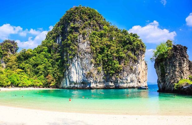 Hong Krabi & James Bond Islands Adventure Tour by Speedboat