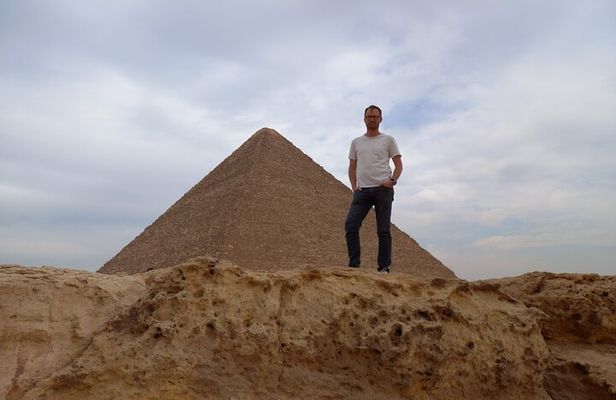 Private Half Day Tour Giza Pyramids and Sphinx