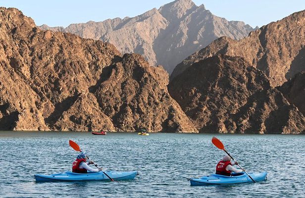 Full-Day Hatta Mountains Tour with Kayak and Lunch by Private 4WD
