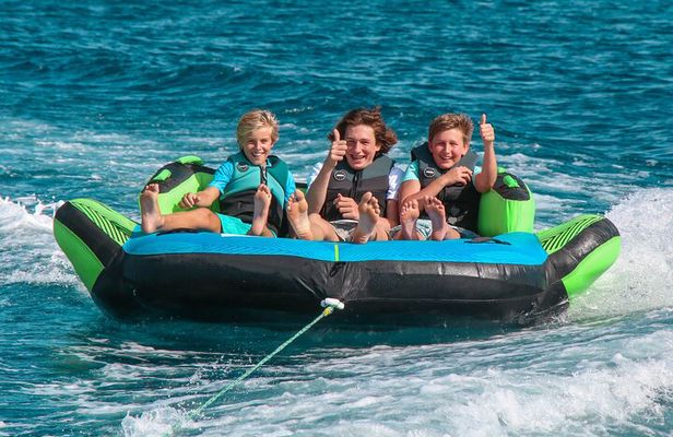 Private boat tour with fun tube