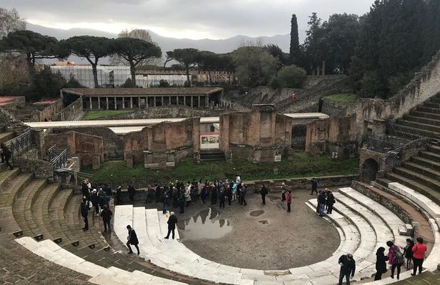 Pompeii - Private Tour (skip-the-line admission included)