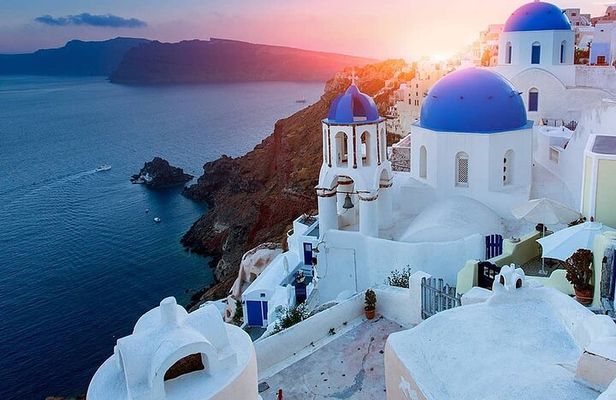 4-Hour Private Custom Santorini Tour