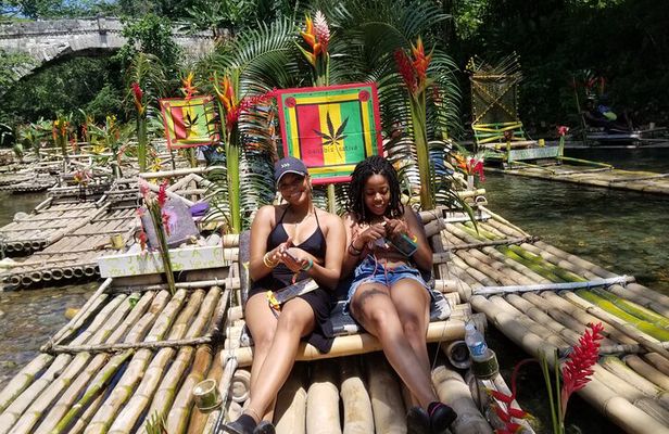 Bamboo River rafting with Limestone massage