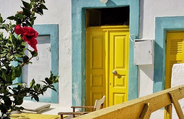 5-Hour Private Custom Santorini Tour