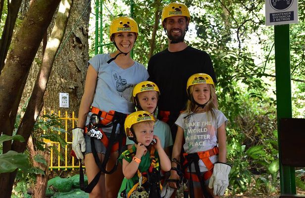 Guanacaste Zipline – Safe & Fun for Kids 2+ & Families