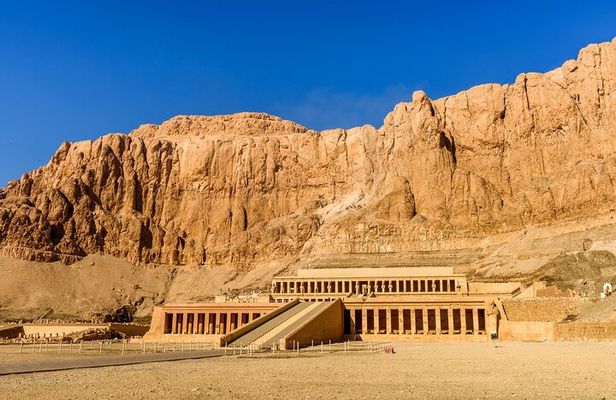 Day Trip To Luxor From Cairo By Plane with Lunch