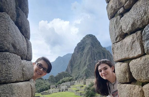 Machu Picchu Full Day with box Lunch - Private Tour