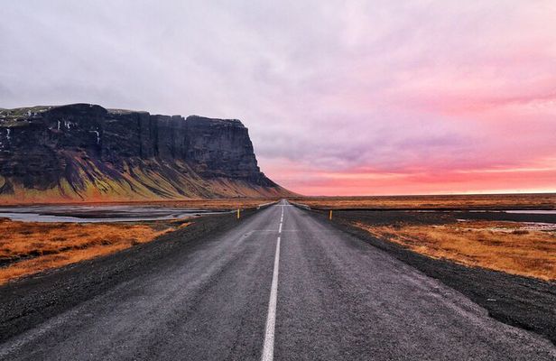 5 Nights 6 Days | Iceland Small-group Tour from Keflavík