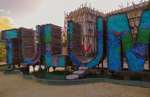 Instagreable Tour: Tulum ruins, paradise beach, Playa de Carmen