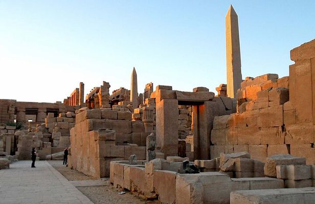 4 Days 3 Nights Nile Cruise Trip From Luxor to Aswan With Tours