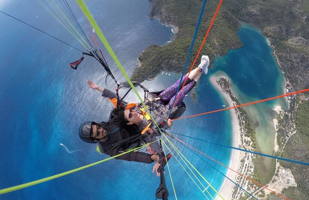 Oludeniz Paragliding Fethiye Turkey, Additional Features
