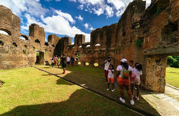 5 Island and Town Hopping Tour with Lunch