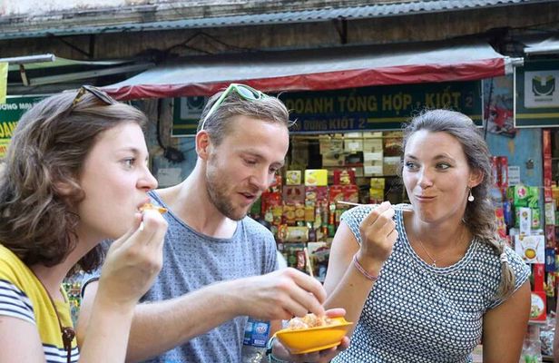 Flavor Quest Hanoi: Old Quarter Street Walking Food Tour