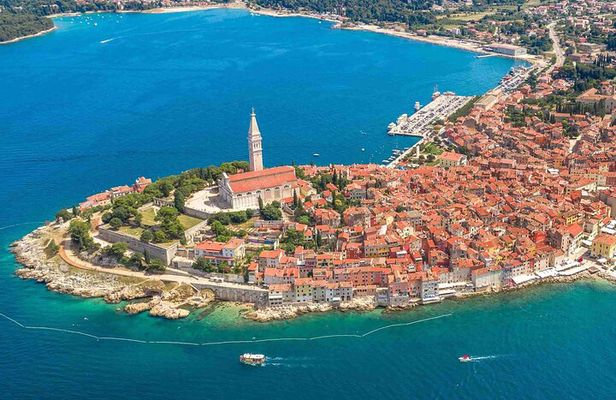 Vrsar, Lim Fjord and Rovinj Day Tour by Boat with Drinks