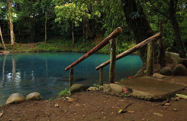 Tubing in Rio Celeste