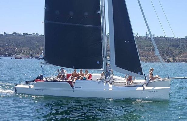 2.5-Hour Small-Group Catamaran Sailing Adventure with Drinks