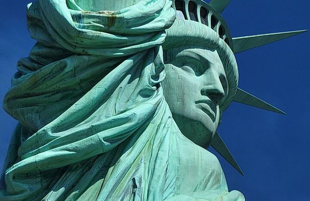 Statue of Liberty and Ellis Island Tour