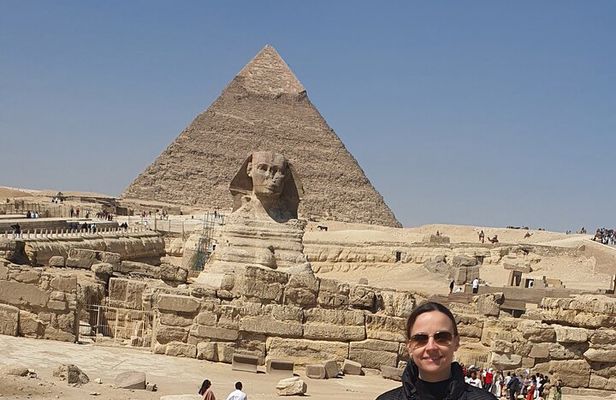 Giza pyramids,Egyptian Museum, Khan El khalili Bazar and Moez Street