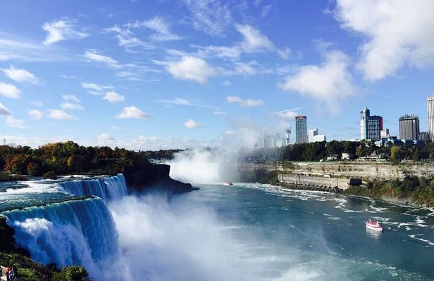 2-Day Best of Niagara Falls, Corning, Finger Lakes Tour from NYC