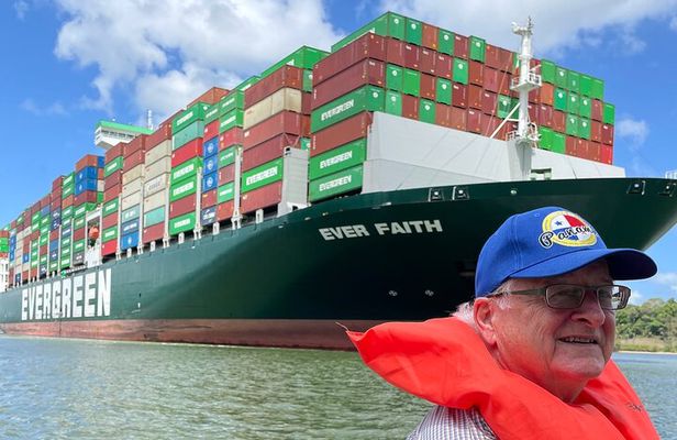 Private & Fun Panama Canal... 3 different perspectives