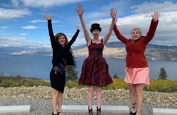 Summerland Half Day Wine Tour (Incl. Tasting Fees & Guide Grat!)