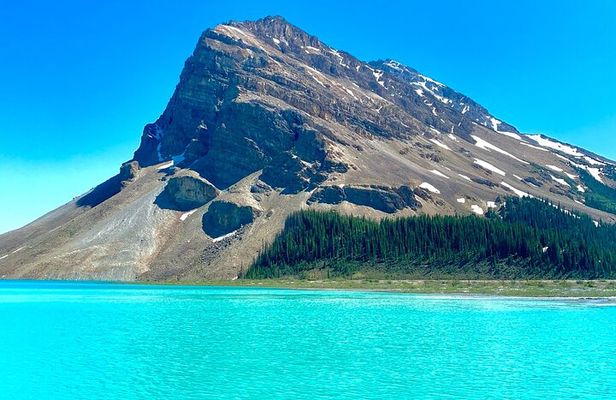 Lake Louise, Moraine Lake and the Icefields Parkway Full-Day Tour
