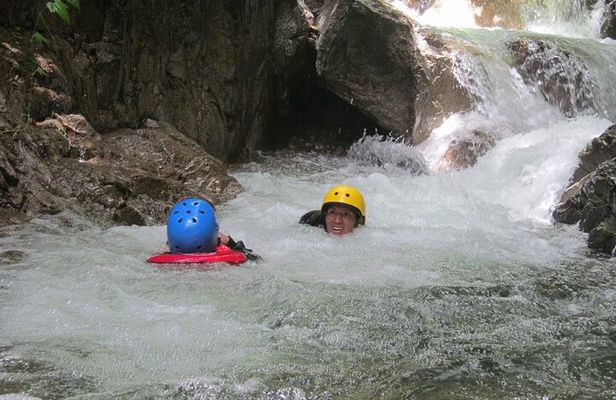 Canyoning (Cashaurco The best Technical Canyoning Jump, Pools)