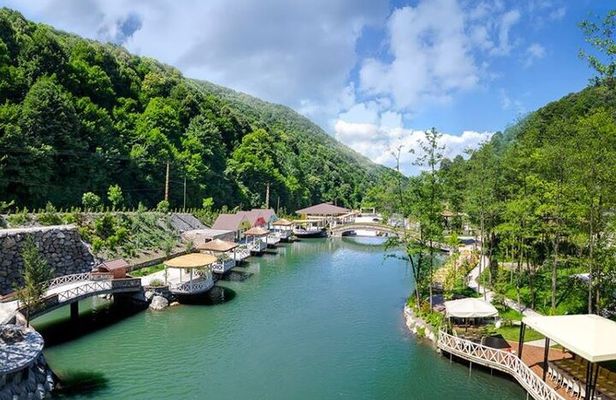 Daily Sapanca & Maşukiye & Mahmudiye Tour with Lunch from Istanbul