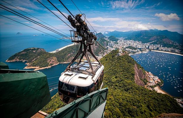 One Day Tour in Rio: Christ, Sugar Bread, Lunch and City Tour