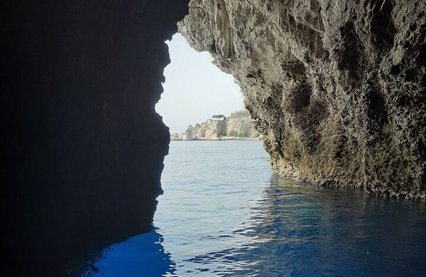 2-Hours Excursion to the Blue Grotto of Taormina in Isola Bella