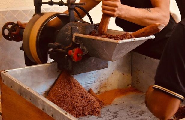 Private Chocolate Tasting Experience in Guatemala