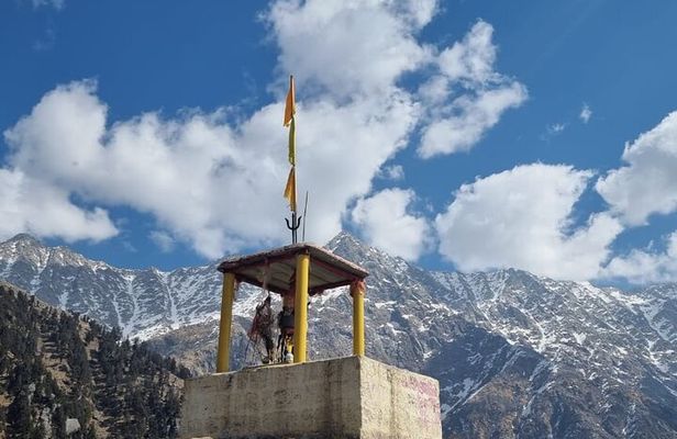 Indrahar Pass Trek with Manu Adventures India